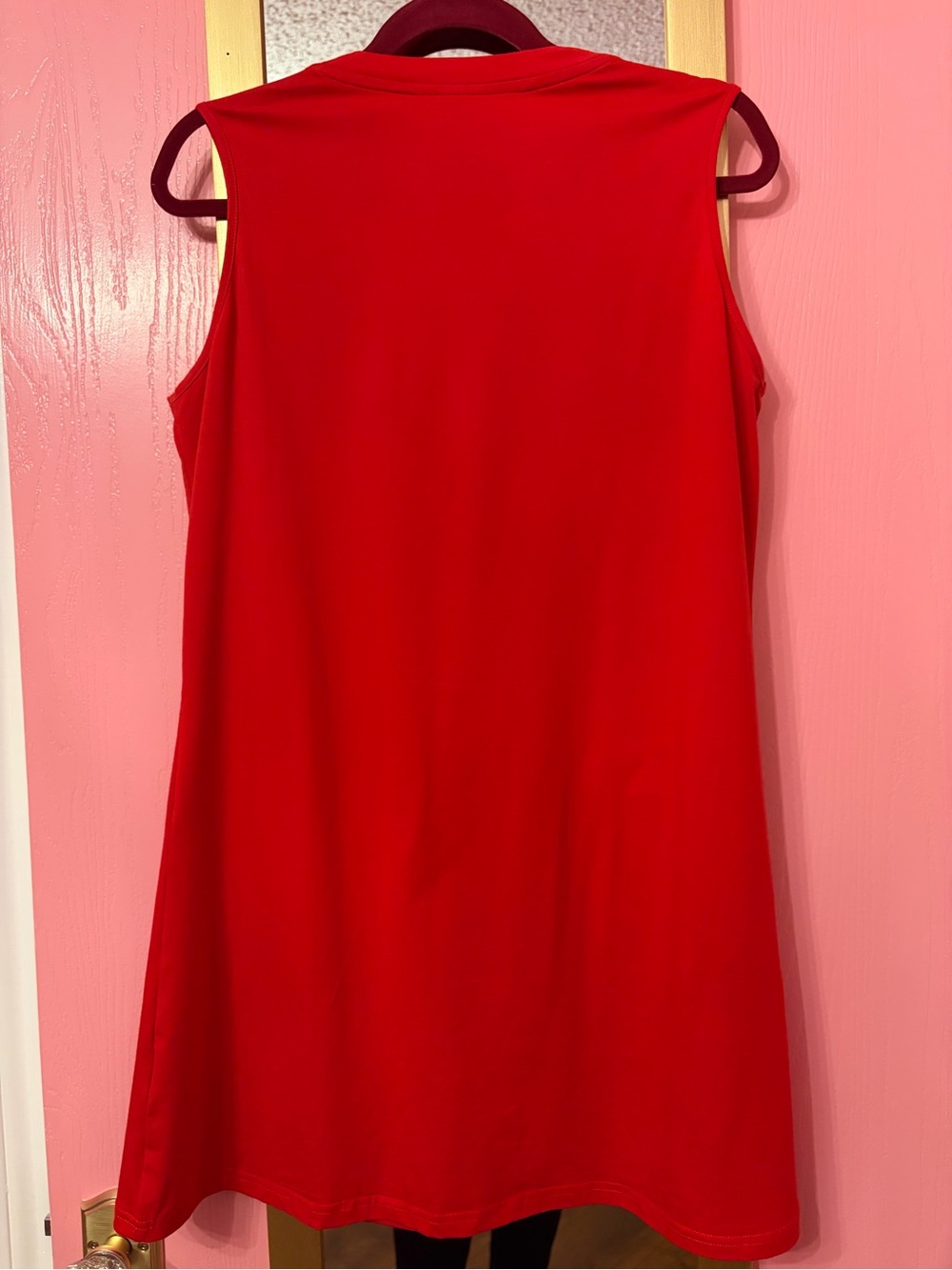 QUEEN OF SPARKLES Red Graphic Sleeveless Dress - Picture 4 of 4